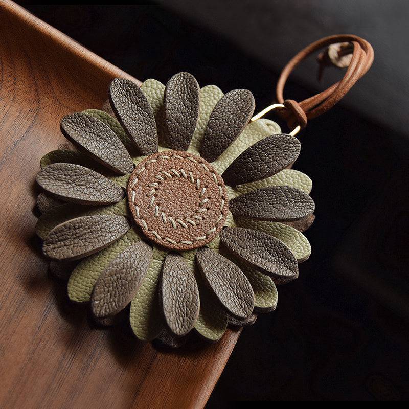 Flower | Handmade Leather Bag Charm & Keychain - Ayaya