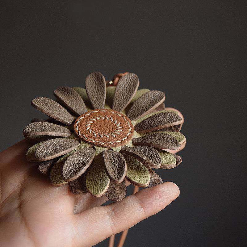 Flower | Handmade Leather Bag Charm & Keychain - Ayaya