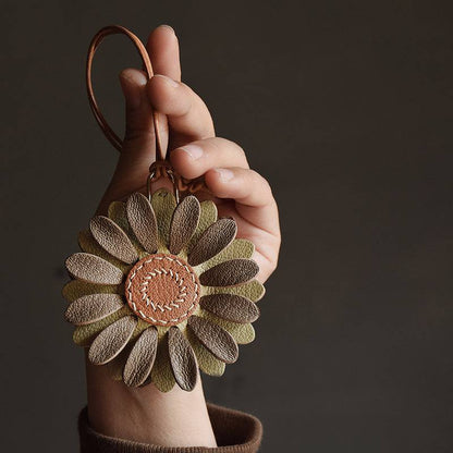 Flower | Handmade Leather Bag Charm & Keychain - Ayaya